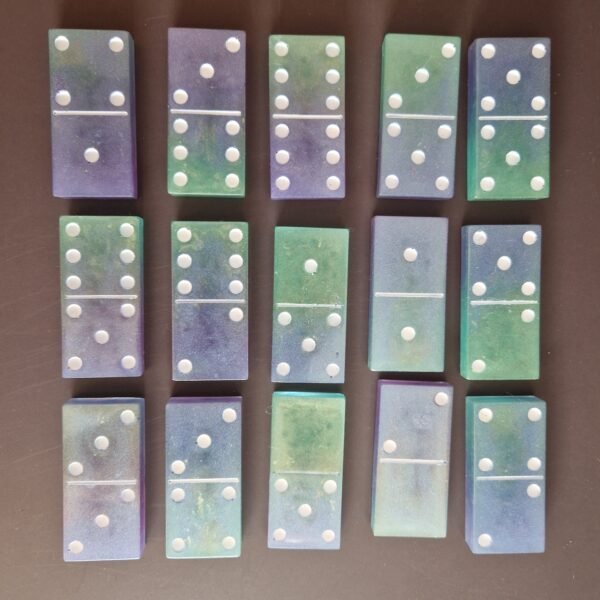 epoxy-domino